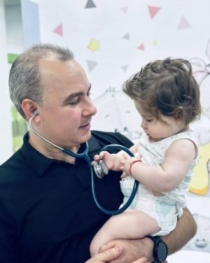 Read more about the article Pediatrul Felix Georgescu, despre valul de îmbolnăviri apărut în rândul celor mici, în această perioadă