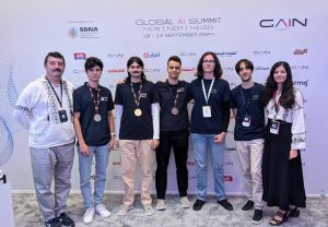 Read more about the article Medalii de aur, argint și bronz pentru elevii români la Olimpiada Internațională de Inteligență artificială din Arabia Saudită