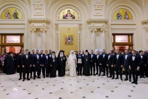 Read more about the article CORUL BĂRBĂTESC “VALACHIA CHRISTIANA” AL ARHIEPISCOPIEI TÂRGOVIȘTEI A FOST DISTINS CU LOCUL I LA FESTIVALUL -CONCURS NAȚIONAL „LĂUDAȚI PE DOMNUL! EDIȚIA A XVI-A