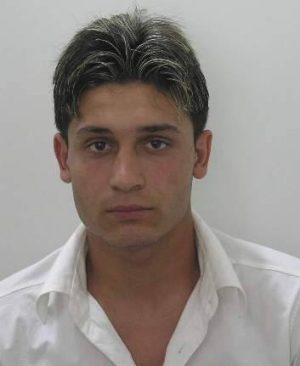 Read more about the article Unul dintre cei mai periculoși infractori români urmăriți internațional a fost adus în țară, pentru executarea pedepsei