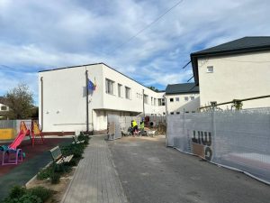 Read more about the article Renovarea energetică a Grădiniței cu program prelungit nr. 2 din Târgoviște este în plină desfășurare