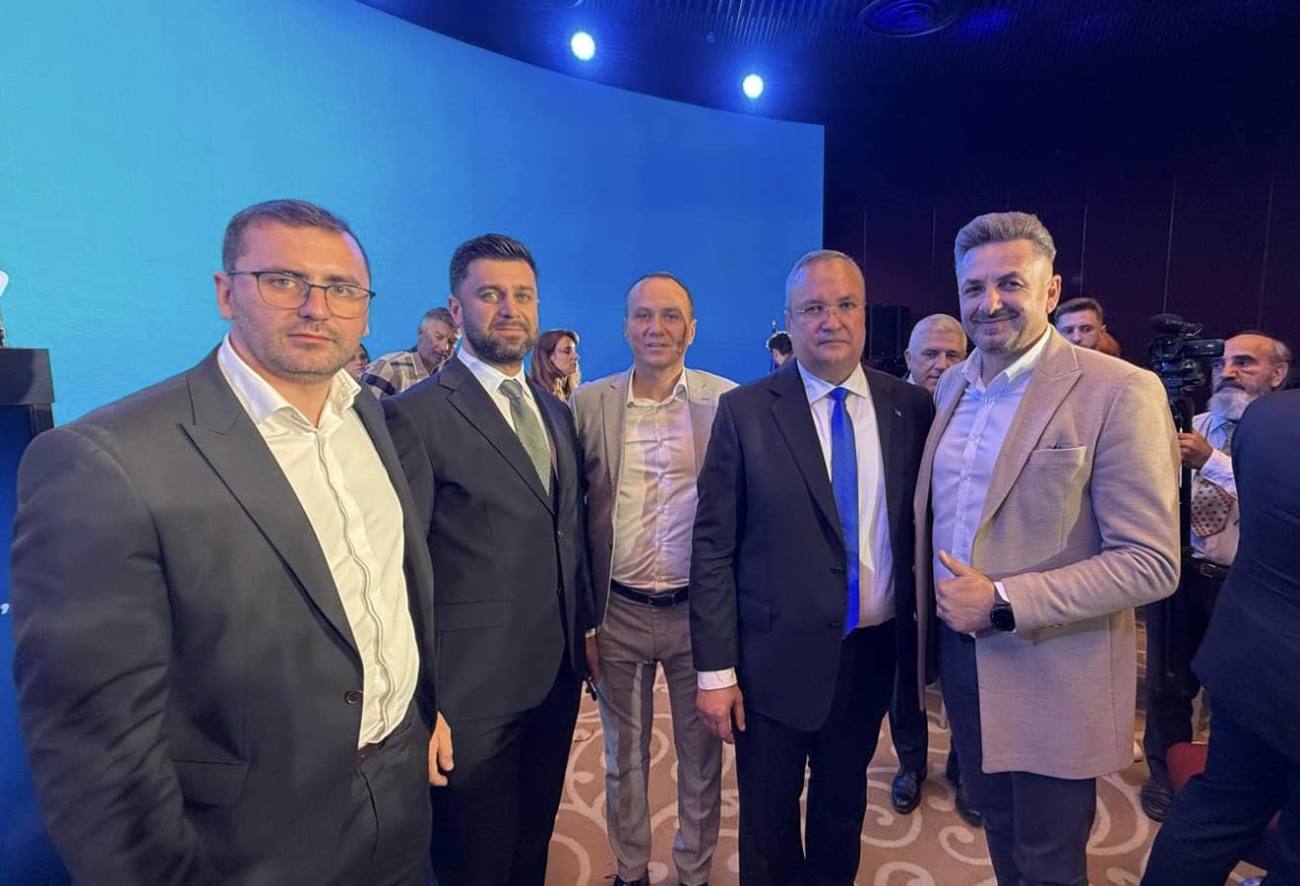 You are currently viewing Candidații liberali dâmbovițeni la alegerile parlamentare, prezenți la lansarea programului prezidențial al lui Nicolae Ciucă