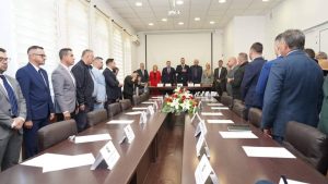 Read more about the article Noul primar al municipiului Moreni, Gabriel Purcaru, a depus astăzi jurământul de învestitură