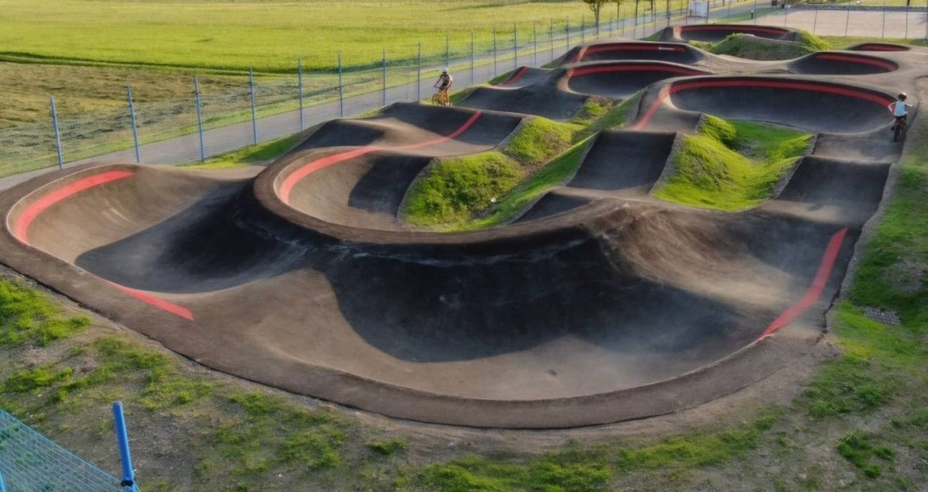 You are currently viewing Cristian Stan: în ultima ședință de Consiliu Local, s-a aprobat construirea de piste de skateboard și pumptrack, la Complexul Turistic de Natație