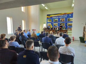 Read more about the article Bogdan Tița a depus, astăzi, jurământul pentru un nou mandat de primar al comunei Ulmi