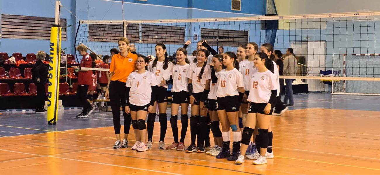 You are currently viewing Echipa de minivolei CSM Târgoviște, o victorie și două înfrângeri la turneul 2 de la Galați din cadrul Campionatului Național