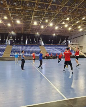 Read more about the article Naționala de handbal masculin a României se pregătește pentru calificarea la Campionatul European din 2026
