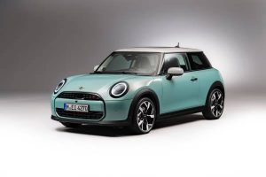 Read more about the article BMW recheamă vehicule electrice Mini Cooper SE la nivel global, din cauza unei probleme la baterii
