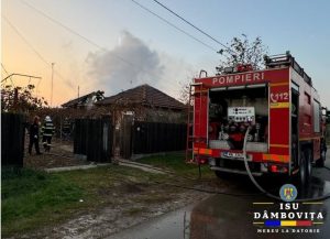 Read more about the article Incendiu violent la o gospodărie din Mircea Vodă! Pompierii au intervenit!