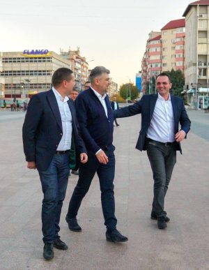 Read more about the article Cristian Stan: cea mai înaltă funcție în stat a fost doar turnul de fildeș din care, în ultimii 20 de ani, doar politică pentru români și România nu s-a făcut