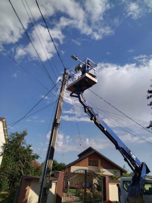 Read more about the article Rețeaua electrică din Dărmănești va fi înlocuită complet în 2026