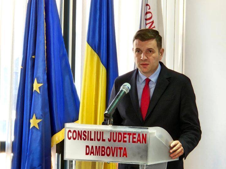 You are currently viewing Liviu Vasilescu este noul primar interimar al comunei Gura Ocniței, după ce mandatul fostului edil a fost invalidat de instanță