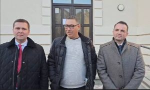 Read more about the article Victor Ponta: Eu votez pentru, nu contra! Eu vreau sa iasa cineva, nu sa nu iasa altcineva!