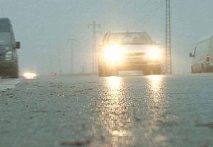 Read more about the article Atenționare INFOTRAFIC: carosabil umed, vizibilitate redusă și restricții de circulație în weekend