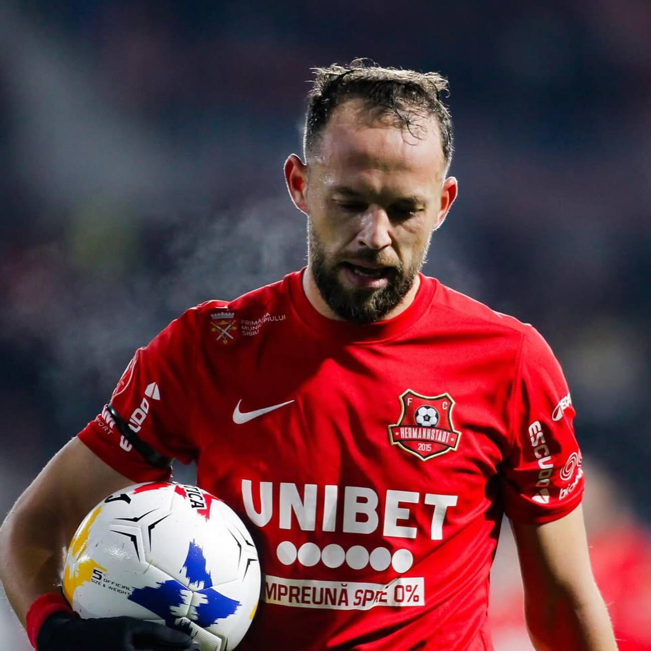 You are currently viewing Dâmbovițeanul Cristian Neguț, gol important pentru Hermannstadt în grupele Cupei României