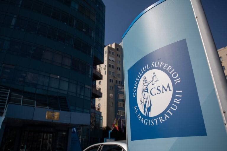 You are currently viewing Consiliul Superior al Magistraturii îşi alege noua conducere