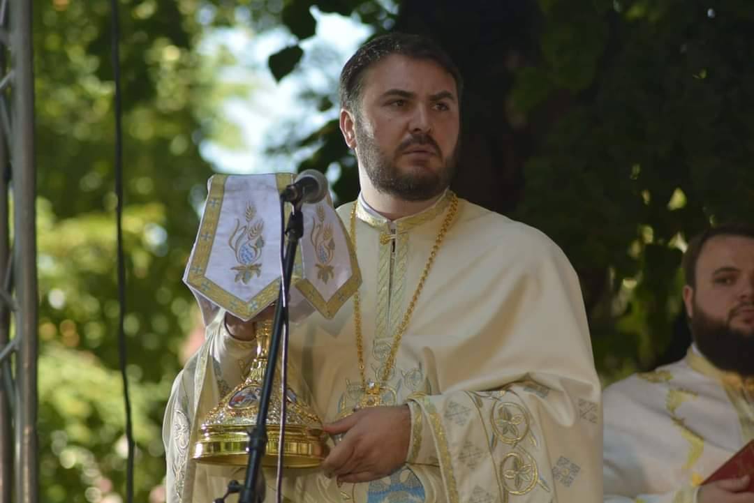 You are currently viewing „Să stăm bine, să stăm cu frică, să luăm aminte!”- Pr. Dr. Ionuț Ghibanu, Vicar eparhial