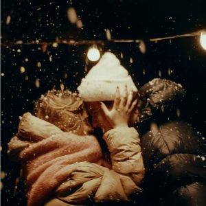 Read more about the article ADI – ,,Același oraș”: iubire pierdută în același loc