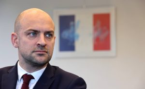 Read more about the article Franţa acuză Rusia că încearcă să manipuleze influencerii francezi, așa cum a făcut cu cei din România și Republica Moldova