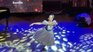 Read more about the article Balerinele tâgoviștene premiate la competițiile internaționale, au aprins „Luminile Crăciunului”