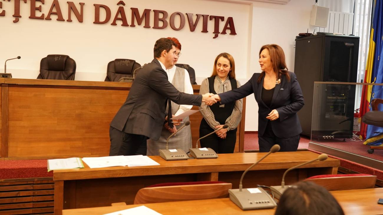 You are currently viewing Parlamentarii social-democrați aleși pe 1 decembrie și-au primit astăzi certificatele doveditoare