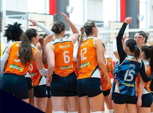 You are currently viewing Voleibalistele de la CSM Târgoviște vor înfrunta pe SC Postdam în manșa retur a duelului din sferturile de finală ale Cupei Challenge