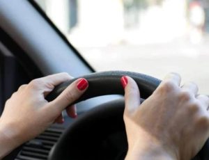 Read more about the article BĂRBULEȚU: O șoferiță a fost depistată la volanul unui autoturism, deși consumase băuturi alcoolice!
