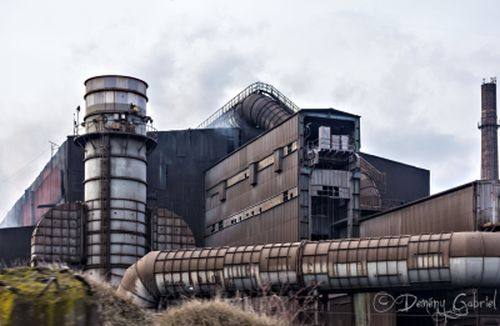 You are currently viewing Combinatul ArcelorMittal Hunedoara întrerupe temporar activitatea, din cauza prețului mare la energia electrică