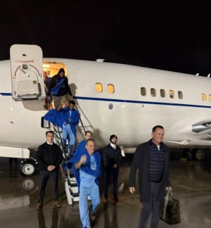 Read more about the article Venezuela a eliberat șase americani încarcerați, care s-au întors acasă