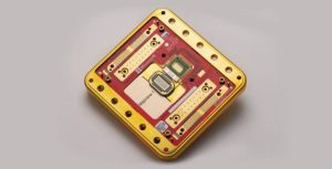 Read more about the article Microsoft a construit primul procesor cuantic, bazat pe o nouă stare de agregare a materiei, care nu este nici solidă, nici lichidă, nici gazoasă