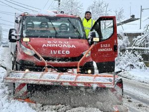 Read more about the article Primar Aninoasa: Dacă întâmpinați probleme, nu ezitați să ne contactați!