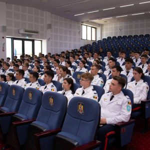 Read more about the article Centrul Militar Dâmbovița: Perioada de înscriere pentru învățământul liceal militar este în plină desfășurare