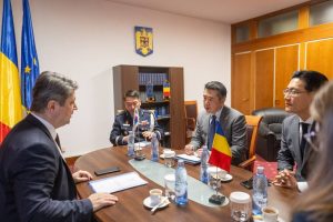 Read more about the article Titus Corlățean l-a primit, astăzi, la Senat pe ambasadorul Republicii Coreea, Rim Kap-Soo