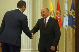 Read more about the article Victor Ponta recunoaște că i-a trădat pe Traian Băsescu și Mircea Geoană