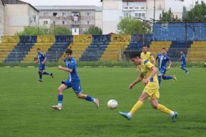 Read more about the article Flacăra Moreni și FC Pucioasa au remizat într-un nou duel dâmbovițean susținut la nivelul Ligii 3