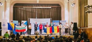Read more about the article O medalie de aur și șapte medalii de argint pentru elevii români, la Turneul Internațional Avansat de Informatică