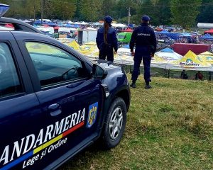 Read more about the article Jandarmii dâmbovițeni vor fi prezenți la activitățile sportive, cultural-artistice și religioase de la sfârșit de săptămână
