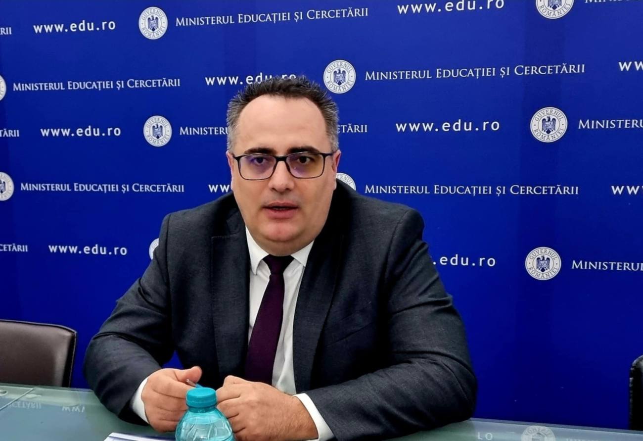 You are currently viewing Bogdan Cristescu, numit consilier onorific al ministrului Educației