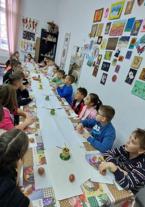 Read more about the article Astăzi a debutat programul „Școala altfel”, la Centrul Județean de Cultură Dâmbovița