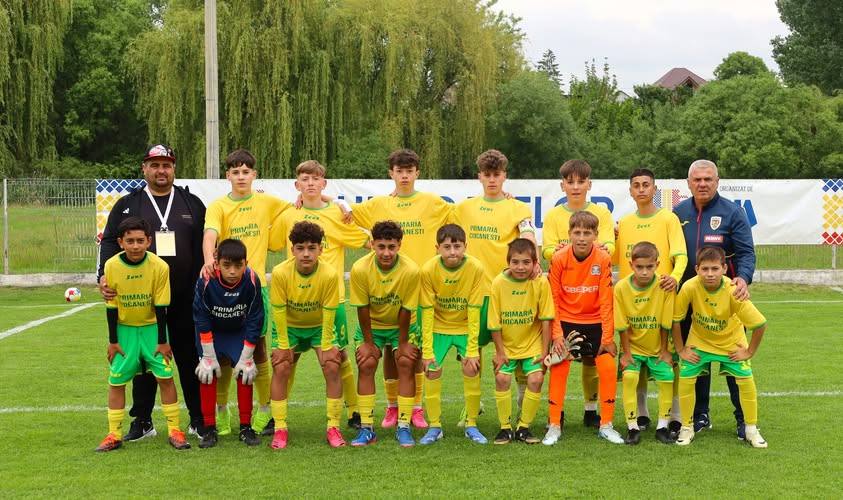 You are currently viewing Echipa de fotbal a comunei Ciocănești va reprezenta județul Dâmbovița la turneul final al Cupei Satelor