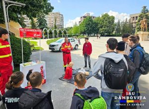 Read more about the article Activități educative susținute de ISU Dâmbovița de Ziua Informării Preventive