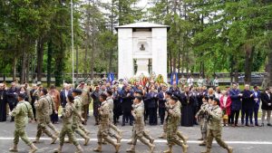 Read more about the article Cristian Daniel Stan, primar Târgoviște: suntem obligați să ne întoarcem cu ochii larg deschiși la lecții din trecut, cum este și izbânda uriașă a proclamării independenței de stat a României