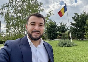 Read more about the article Primar Aninoasa – mic ghid de supraviețuire pentru turul doi