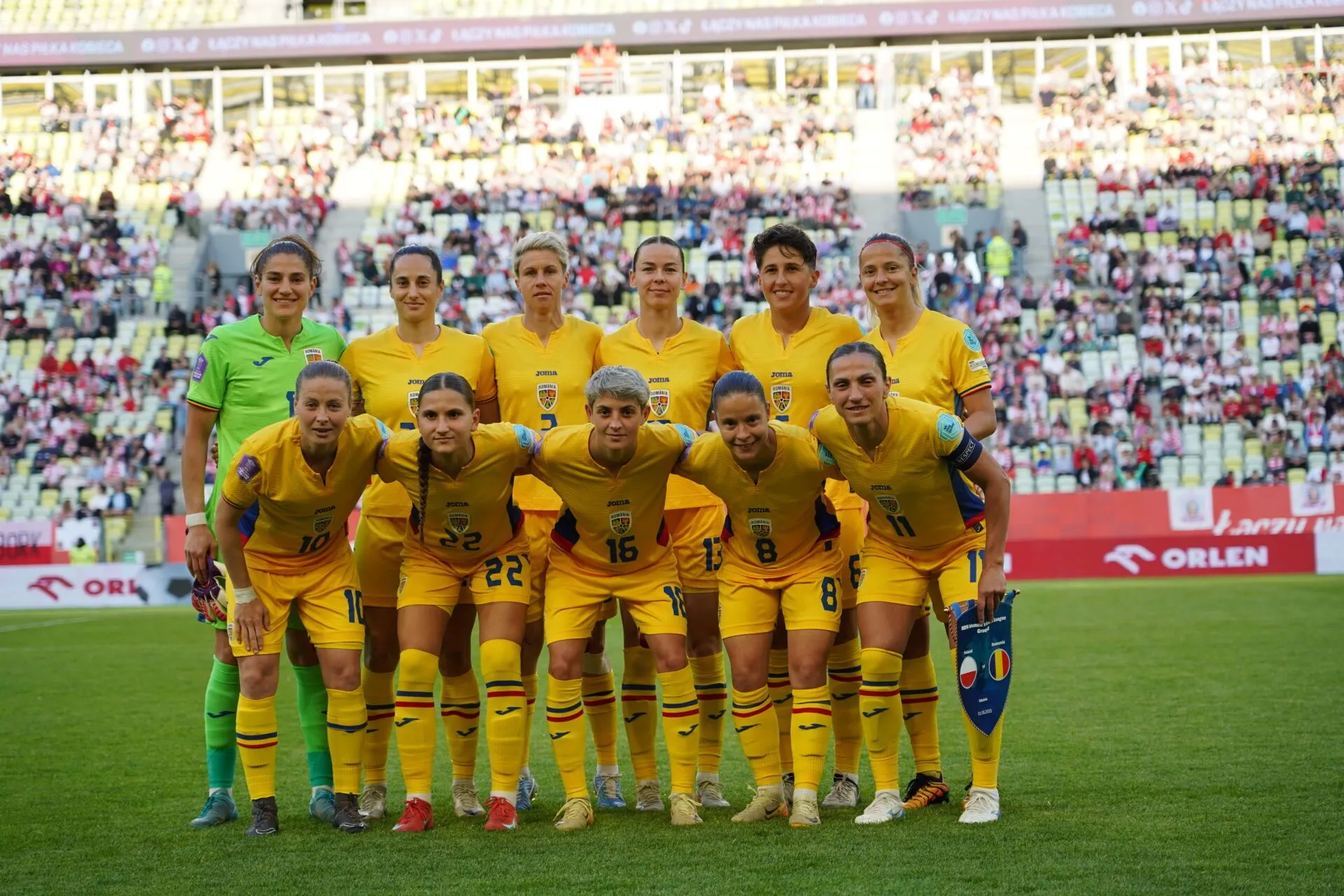 You are currently viewing Naționala de fotbal feminin a României a retrogradat în Liga C, după eșecul la scor de neprezentare suferit cu Polonia