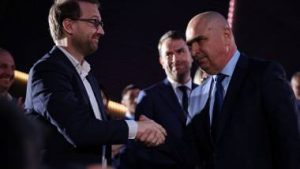 Read more about the article Vezi pe cine propune USR la conducerea ministerelor pe care le au în guvernul Bolojan
