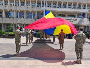 Read more about the article Ziua drapelului a fost marcată, astăzi, la Târgoviște