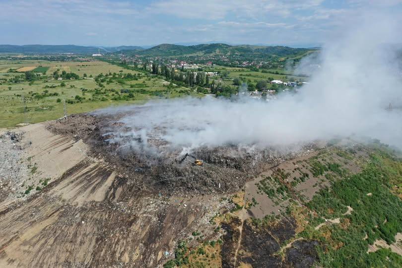 You are currently viewing Corneliu Ștefan, în contextul incendiului de la Aninoasa: Gândul meu este la Dâmbovița, la dâmbovițeni. Vă asigur că facem tot ce ne stă în putere pentru a vă proteja!