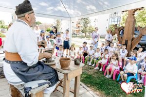 Read more about the article Titu a purtat IE, astăzi