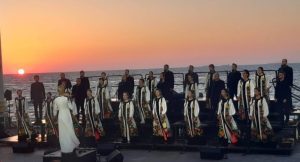 Read more about the article „Madrigal la Răsărit” – Recital muzical coral, pe plajă, susținut de Corul Naţional de Cameră „Madrigal – Marin Constantin”
