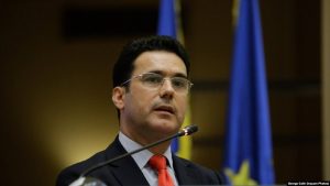 Read more about the article Rectorul SNSPA, Remus Pricopie, a sesizat Parchetul în cazul sociologului Marius Pieleanu